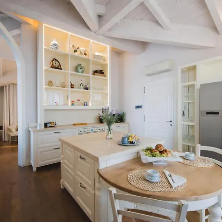 Lilla Sulla Di Luxury *