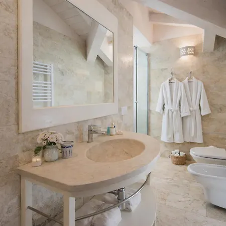 Lilla Sulla Di Luxury Appartement